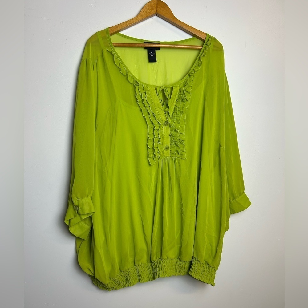 Maggie Barnes Set Tank Blouse top 3X Sheer  Ruffle Neck Comfort Long Sleeve Gree